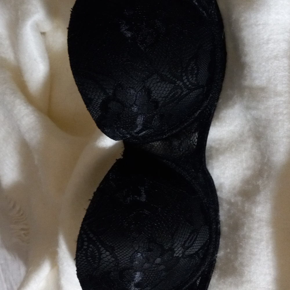 Sexy Basic Black Underwire Bra 36D Nylon Blend Convertible Staps
